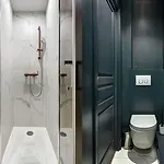 Bluestay 19 - A 11 *