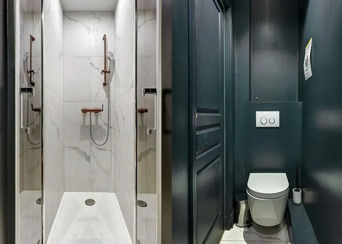 Bluestay 19 - A 11 *